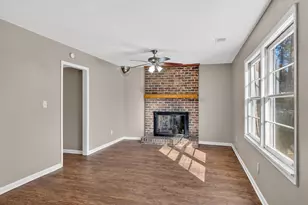 408 Rockbridge Ct, Stone Mountain, GA 30088 - Photo 2