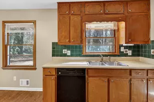 408 Rockbridge Ct, Stone Mountain, GA 30088 - Photo 8