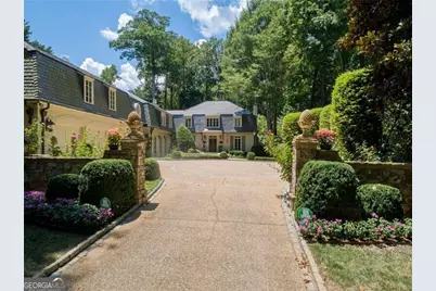 3302 W Andrews Drive NW, Atlanta, GA 30305 - Photo 4