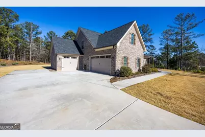 303 Tuxedo Circle, Forsyth, GA 31029 - Photo 34