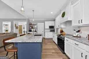 303 Tuxedo Cir, Forsyth, GA 31029 - Photo 10