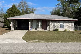 621 Pinewood St, Folkston, GA 31537 - Photo 2