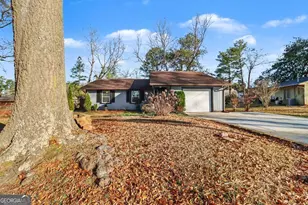 2057 Bixler Cir, Decatur, GA 30032 - Photo 4