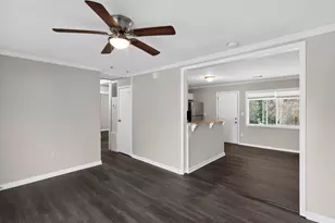 1015 Kipling St SE, Atlanta, GA 30315 - Photo 6