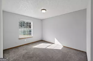 10248 Briarbay Loop, Jonesboro, GA 30238 - Photo 8