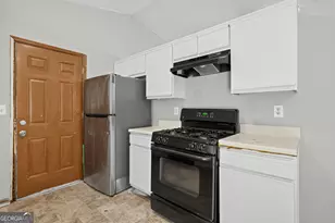 10248 Briarbay Loop, Jonesboro, GA 30238 - Photo 14