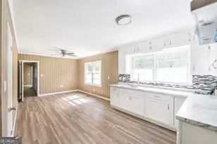 208 S 6th St, Vienna, GA 31092 - Photo 8