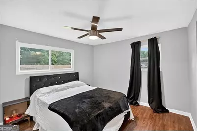 624 Village Lane Drive SW, Marietta, GA 30060 - Photo 10