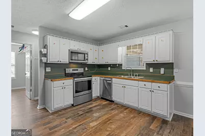 148 Leguin Forest Drive, Locust Grove, GA 30248 - Photo 4