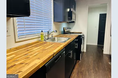 942 Paradise Valley, Cornelia, GA 30531 - Photo 12