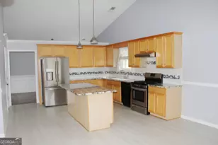 707 Hot Springs Trail, McDonough, GA 30252 - Photo 4