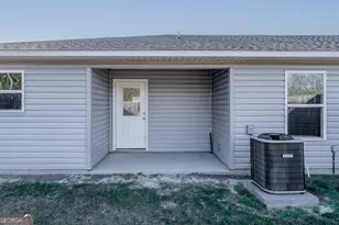 5856 and 5860 Ridge Rd, Blackshear, GA 31516 - Photo 10