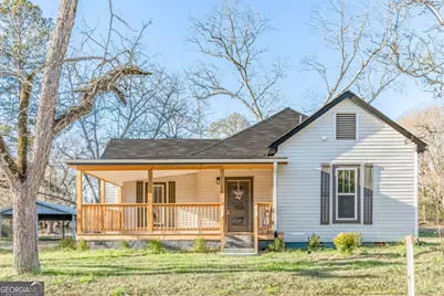 453 Folk Avenue, Woodbury, GA 30293 - Photo 1