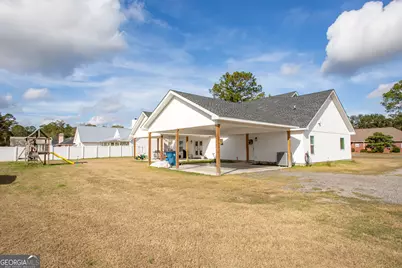 3090 Pineland Drive, Waycross, GA 31503 - Photo 6