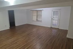 5450 Hedgeflower Ct, Stone Mountain, GA 30088 - Photo 16