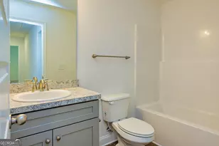 1669 W Poplar St, Griffin, GA 30224 - Photo 30