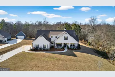 295 Walden Pond Trail, Senoia, GA 30276 - Photo 1