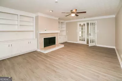 1393 Crooked Tree Circle, Stone Mountain, GA 30088 - Photo 4