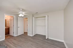 5176 Martins Crossing Rd, Stone Mountain, GA 30088 - Photo 10