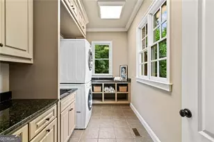 4304 Berkford Cir NE, Atlanta, GA 30319 - Photo 24