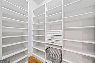 4304 Berkford Cir NE, Atlanta, GA 30319 - Photo 16