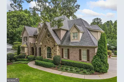 4304 Berkford Circle NE, Atlanta, GA 30319 - Photo 8