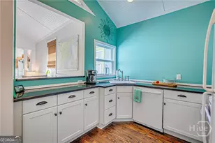 1011 Lovell Ave, Tybee Island, GA 31328 - Photo 14