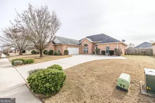 104 Downshire Way, Warner Robins, GA 31088 - Photo 1