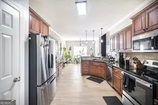 104 Downshire Way, Warner Robins, GA 31088 - Photo 18