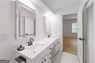 3649 Peachtree Rd NE, Atlanta, GA 30319 - Photo 18