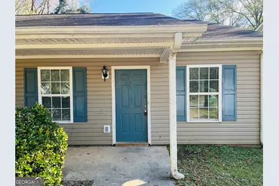 105 Granite Street #B, Hogansville, GA 30230 - Photo 2