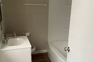 401 W Parrish St, Statesboro, GA 30458 - Photo 16