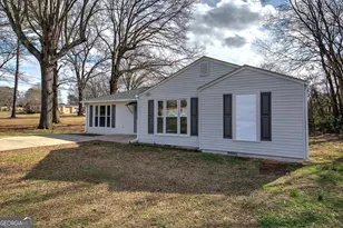 30 Grove Cir, Cartersville, GA 30120 - Photo 2