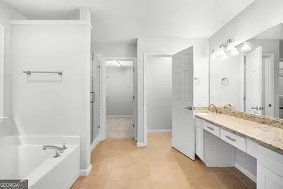 2371 Traywick, Alpharetta, GA 30004 - Photo 8