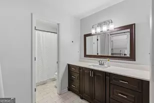 24307 Plantation Dr NE, Atlanta, GA 30324 - Photo 28