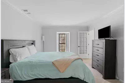 24307 Plantation Drive NE, Atlanta, GA 30324 - Photo 22