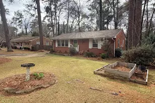 2554 Huntington Dr, Macon, GA 31204 - Photo 1