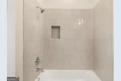 416 Upper East Avenue, Savannah, GA 31401 - Photo 30