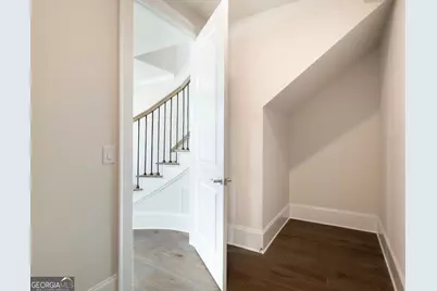 416 Upper East Avenue, Savannah, GA 31401 - Photo 32