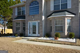 1478 Rogers Crossing Dr, Lithonia, GA 30058 - Photo 4