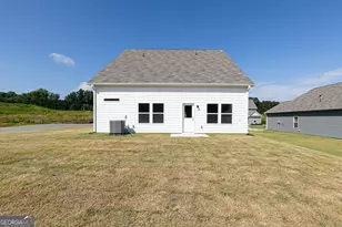 720 Berkeley Dr, Conyers, GA 30013 - Photo 1