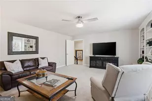 200 Pembrook Pl, Roswell, GA 30075 - Photo 48