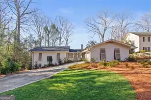 3526 Edgewood Cir, Gainesville, GA 30506 - Photo 2