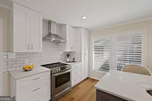 3526 Edgewood Cir, Gainesville, GA 30506 - Photo 12