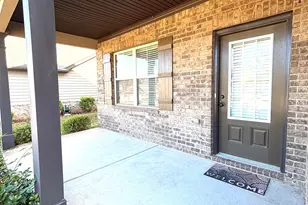 197 Weymouth Dr, Locust Grove, GA 30248 - Photo 2