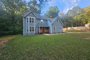 150 Park Timbers Dr, Sharpsburg, GA 30277 - Photo 2