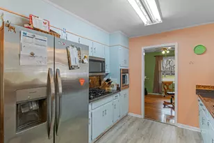 329 Pine St, Barnesville, GA 30204 - Photo 20