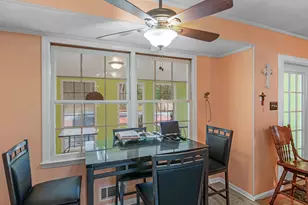 329 Pine St, Barnesville, GA 30204 - Photo 18