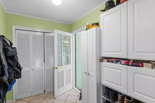 329 Pine St, Barnesville, GA 30204 - Photo 20