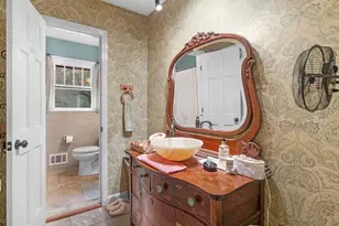 329 Pine St, Barnesville, GA 30204 - Photo 28